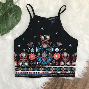 Kendall & Kylie crop top